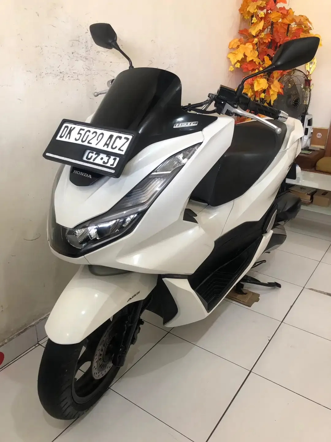 Honda PCX 160 ABS putih!! - Image 2 of 9