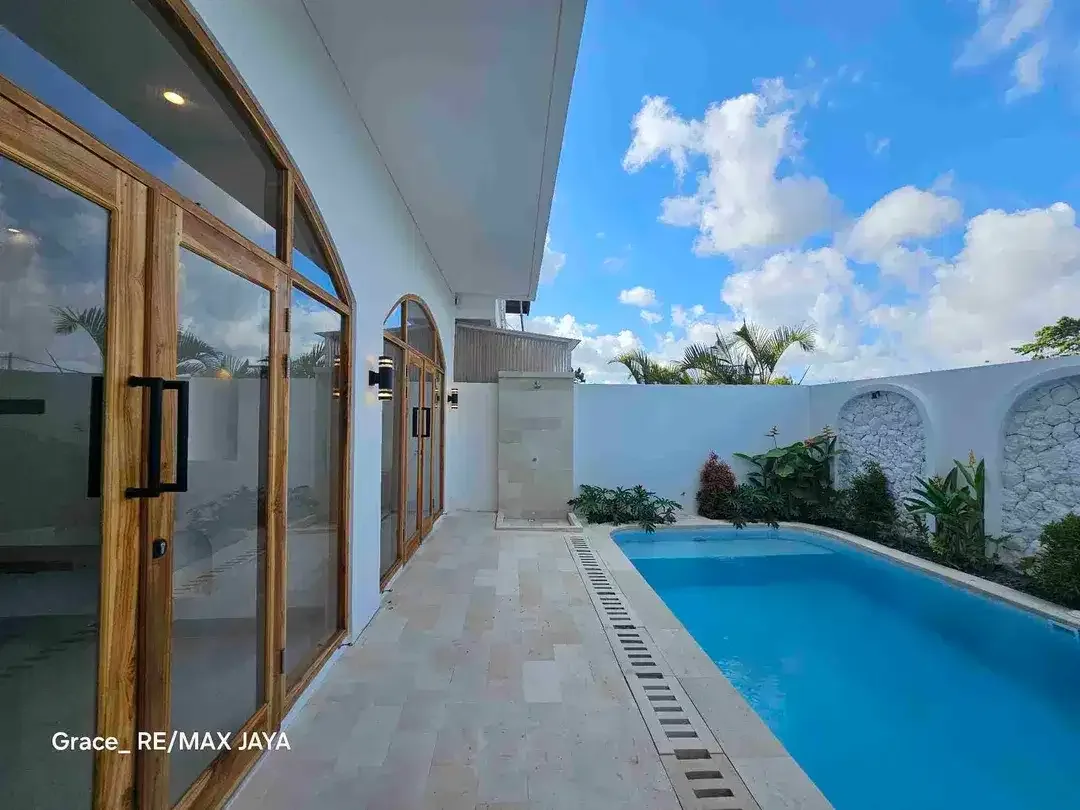 Modern Mediterranean Villa at Ungasan, Jimbaran - Image 1 of 10