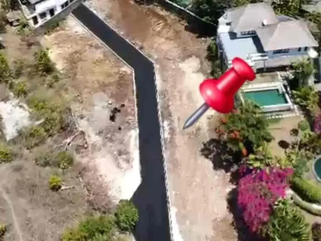 Dijual Tanah Kavling Murah 
Lokasi  Jalan Pantai Balangan bali - Image 1 of 7
