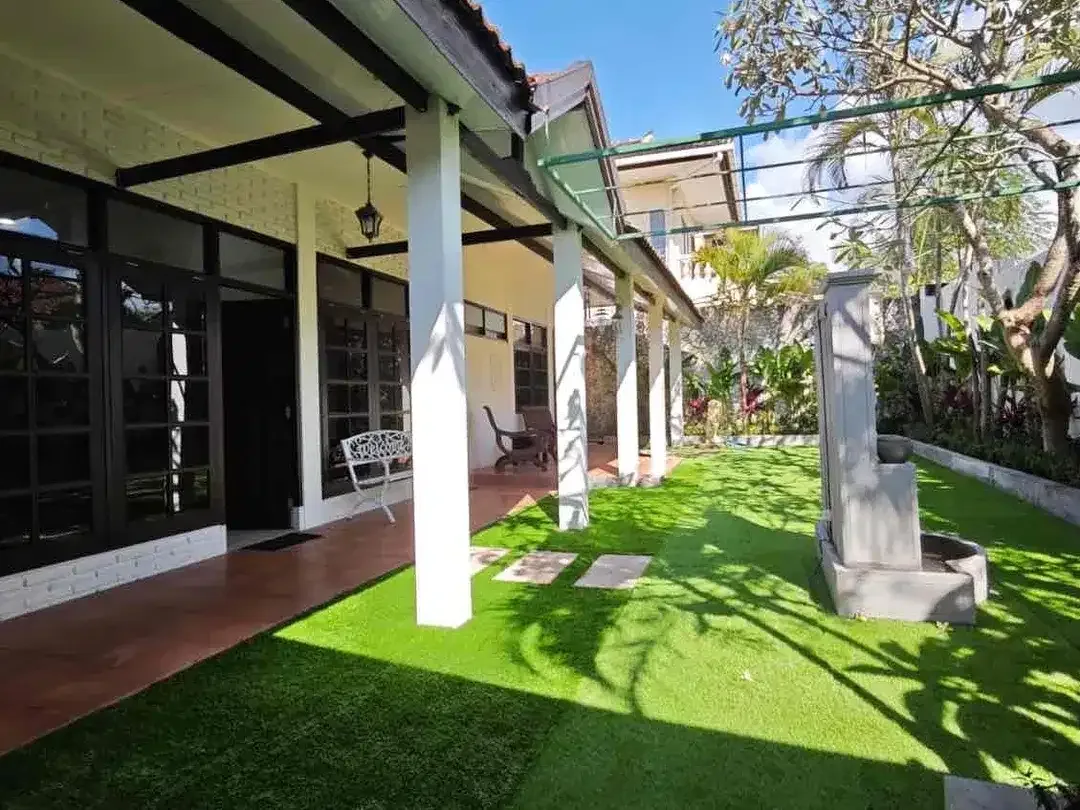 FOR SALE – EXCLUSIVE TROPICAL HOUSE | NUSA DUA - Image 4 of 10