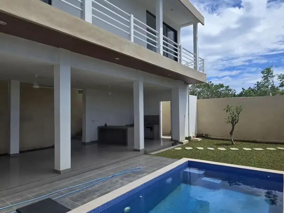 DISEWAKAN RUMAH VILLA AREA KUTUH, KUTA SELATAN - Image 5 of 10