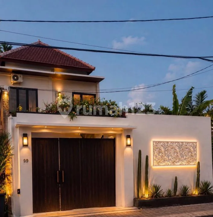 Modern 3 Bedroom Villa In Renon - Image 1 of 4