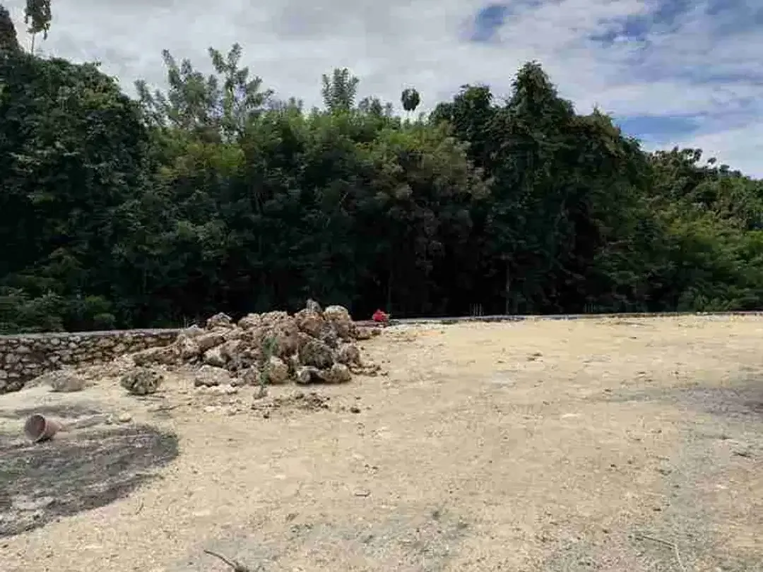 Dijual Tanah 260m2 Dekat Sidewalk  Jimbaran - Image 2 of 9