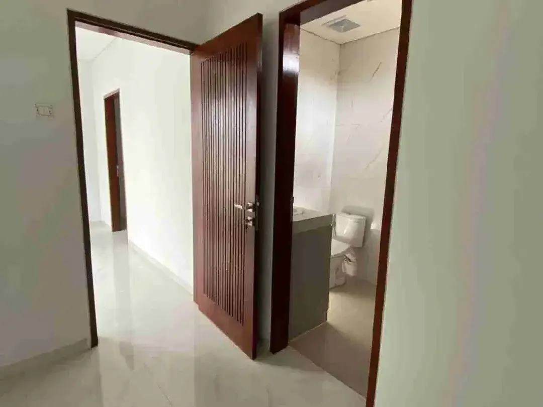 di jual rumah baru depan level 21 Denpasar - Image 7 of 8