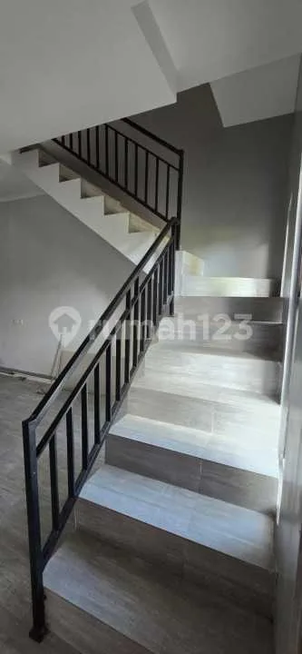 Dijual Cepat Rumah Siap Huni View Gwk Jimbaran - Image 3 of 4