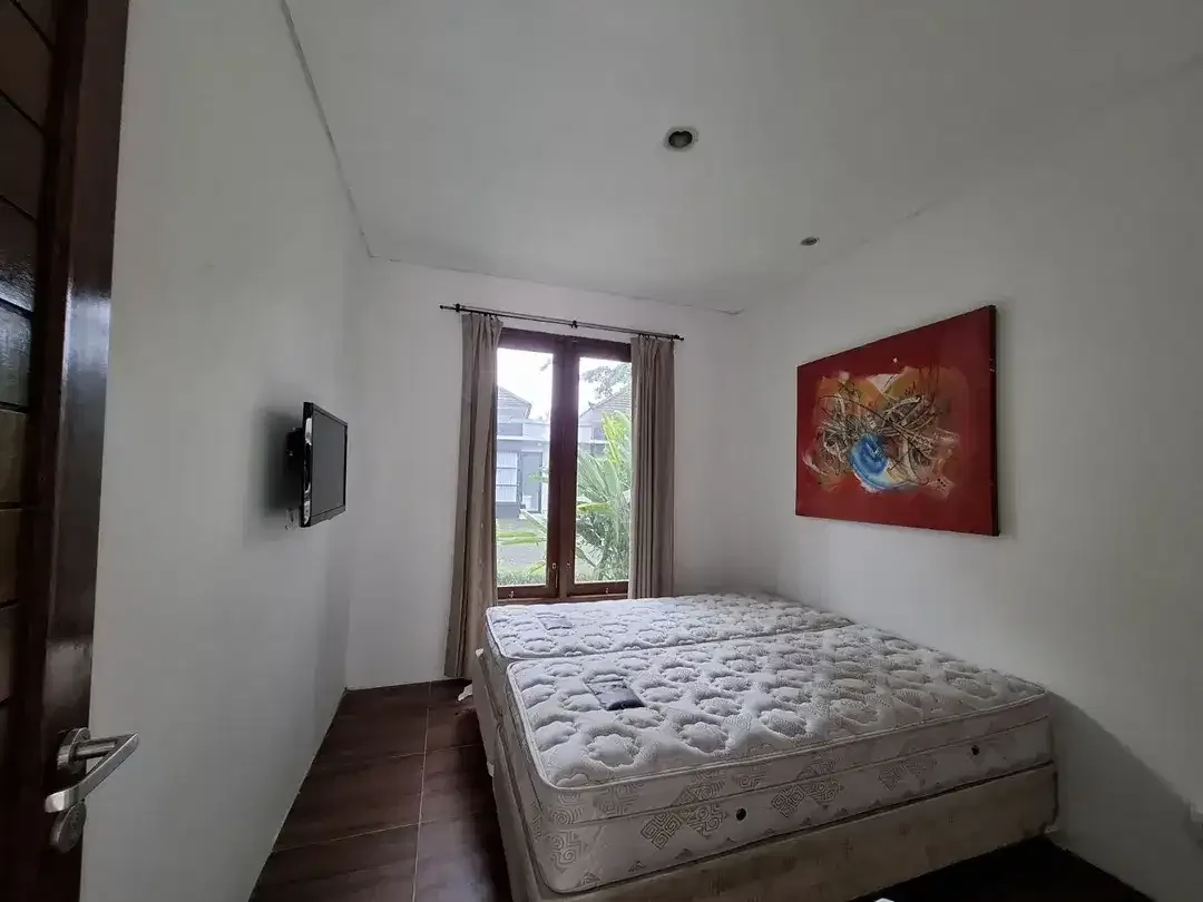 2 Bedrooms Private Housing Complex With Public Pool In Ungasan - Image 5 of 10