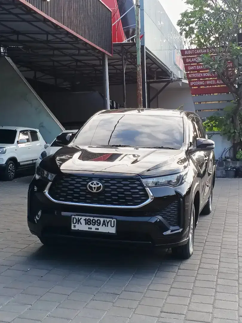 INNOVA ZENIX BENSIN ASLI BALI SEPERTI BARU ISTIMEWA - Image 2 of 10