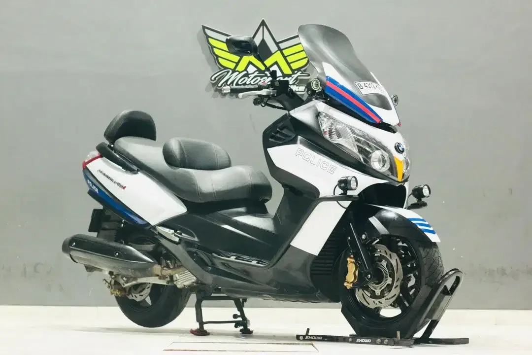 Sym Maxsym 400i mulus Xmax Forza piaggio Mp3 - Image 2 of 4