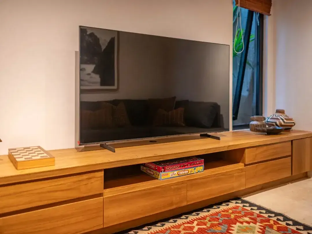 Leasehold - Luxurious Modern Tropical Family Villa in Babakan, Canggu, Bali - Image 7 of 10