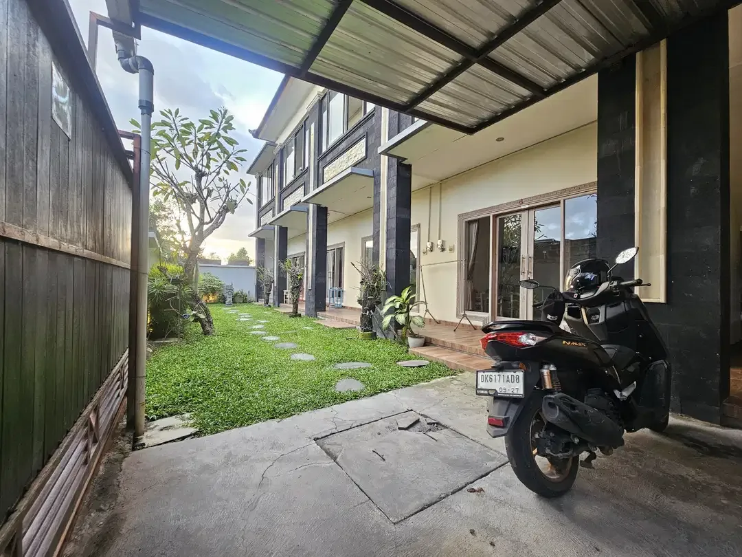 disewakan guest house lantai 2 umalas - Image 2 of 10