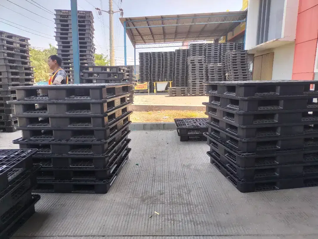 Pallet plastik bekas bagus - Image 7 of 10