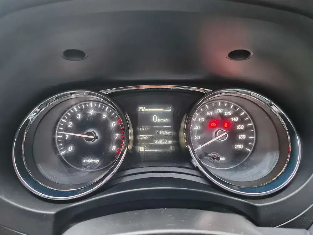 Wuling Confero S 2024 Bensin - Image 6 of 10