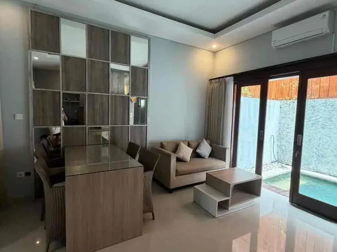 Disewakan Villa Nyaman 3BR Dekat Pantai Melasti Bali - Image 4 of 10