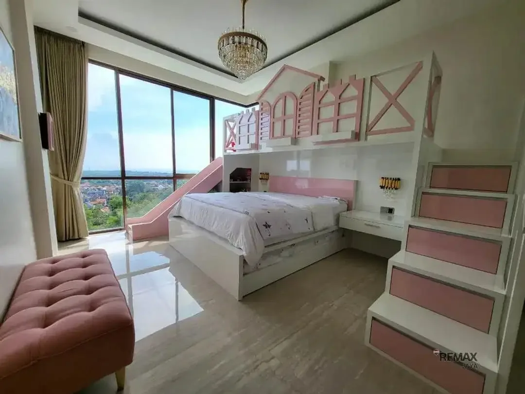 Villa Mewah Ikonik Dijual di Jimbaran, Badung Area - Image 5 of 6