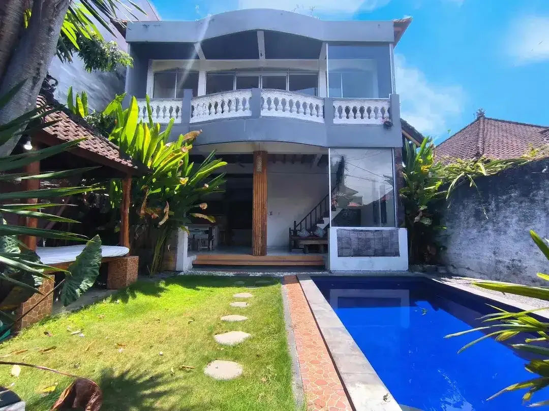 For Sale

Villa terletak di Jalan Beji Ayu, Sunset Road, Seminyak - Image 1 of 10