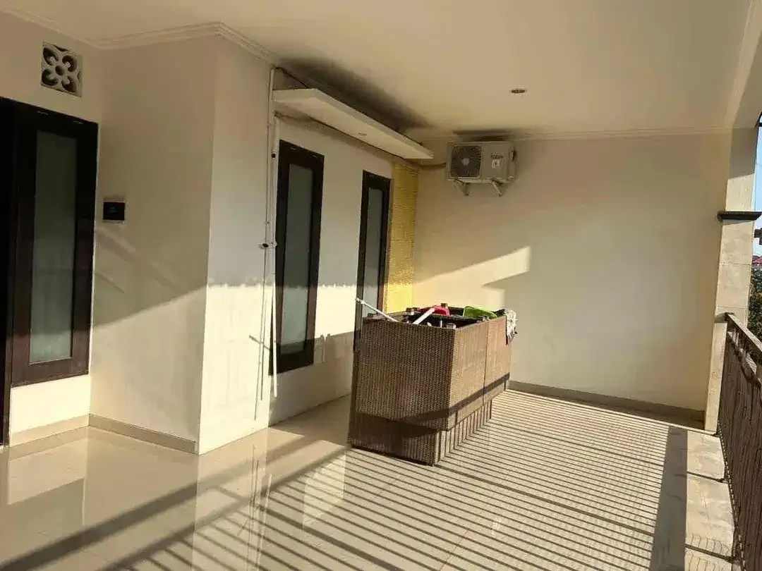 Di jual rumah lantai 3
Lokasi di Jln Tukad Batanghari PANJER- Renon - Image 7 of 10