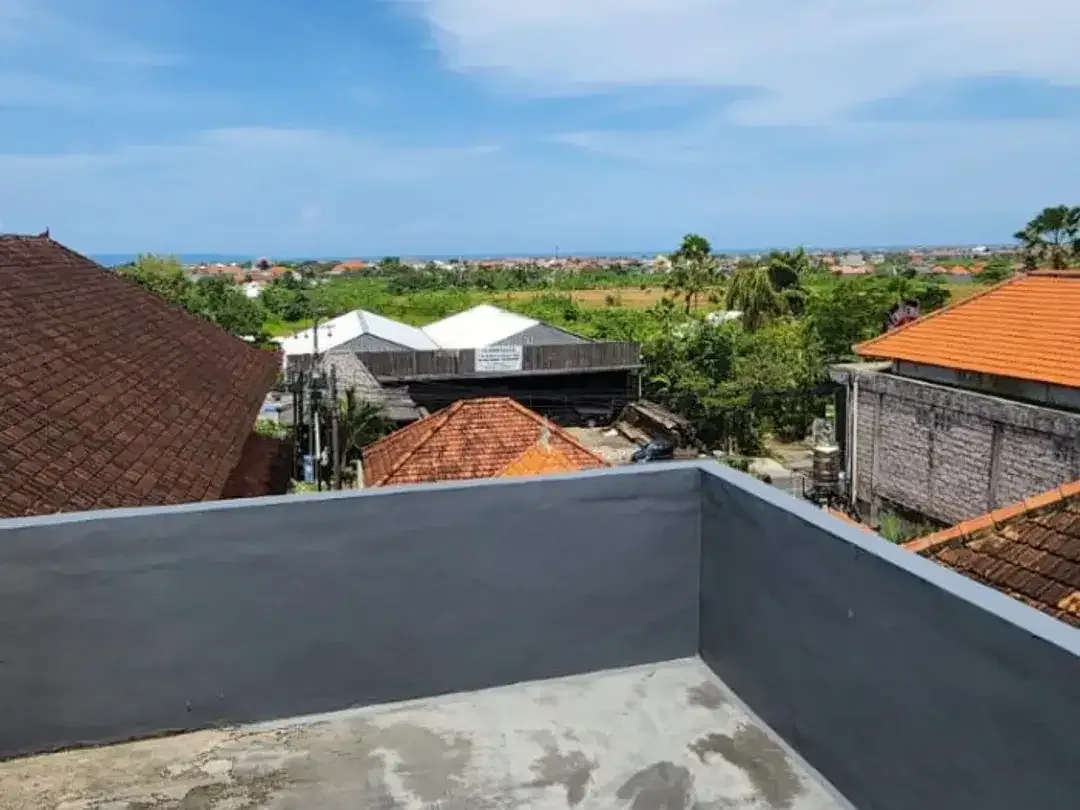 Hunian 3 Lantai dengan View Panorama – Nyaman & Berkelas - Image 2 of 10