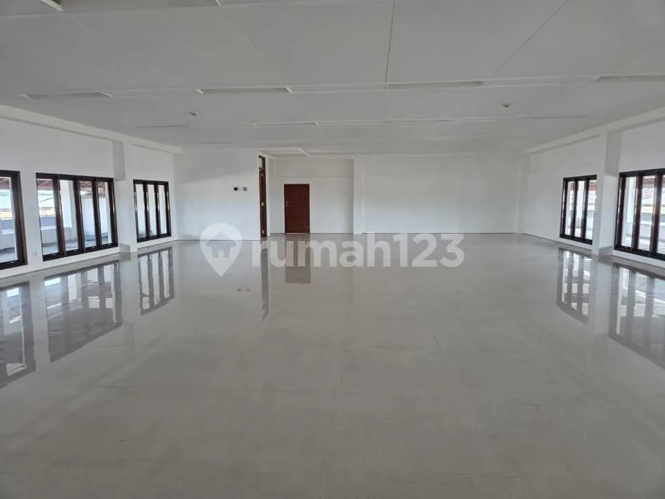 Gedung Strategis Pb Sudirman Denpasar Bali - Image 4 of 4