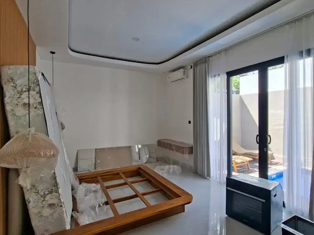 Dijual Brand New Villa Modern 2 Bedroom dengan Private Pool & Rooftop di Tunjung, Ungasan  SHM Siap Huni - Image 6 of 8