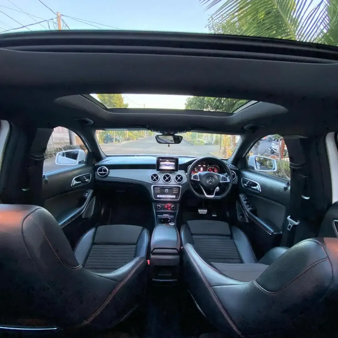 Mercedes-Benz GLA200 AMG Sport 1.6 AT – 2018 - Image 7 of 9