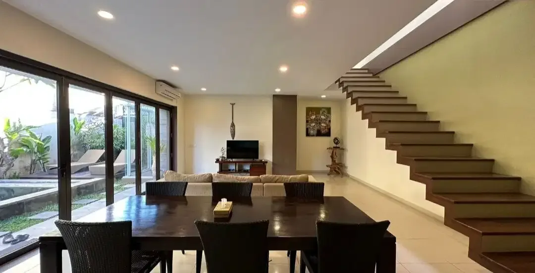 Jual Villa 2lt Furnished Lokasi Dewi Saraswati Seminyak area Investasi.rg - Image 7 of 10