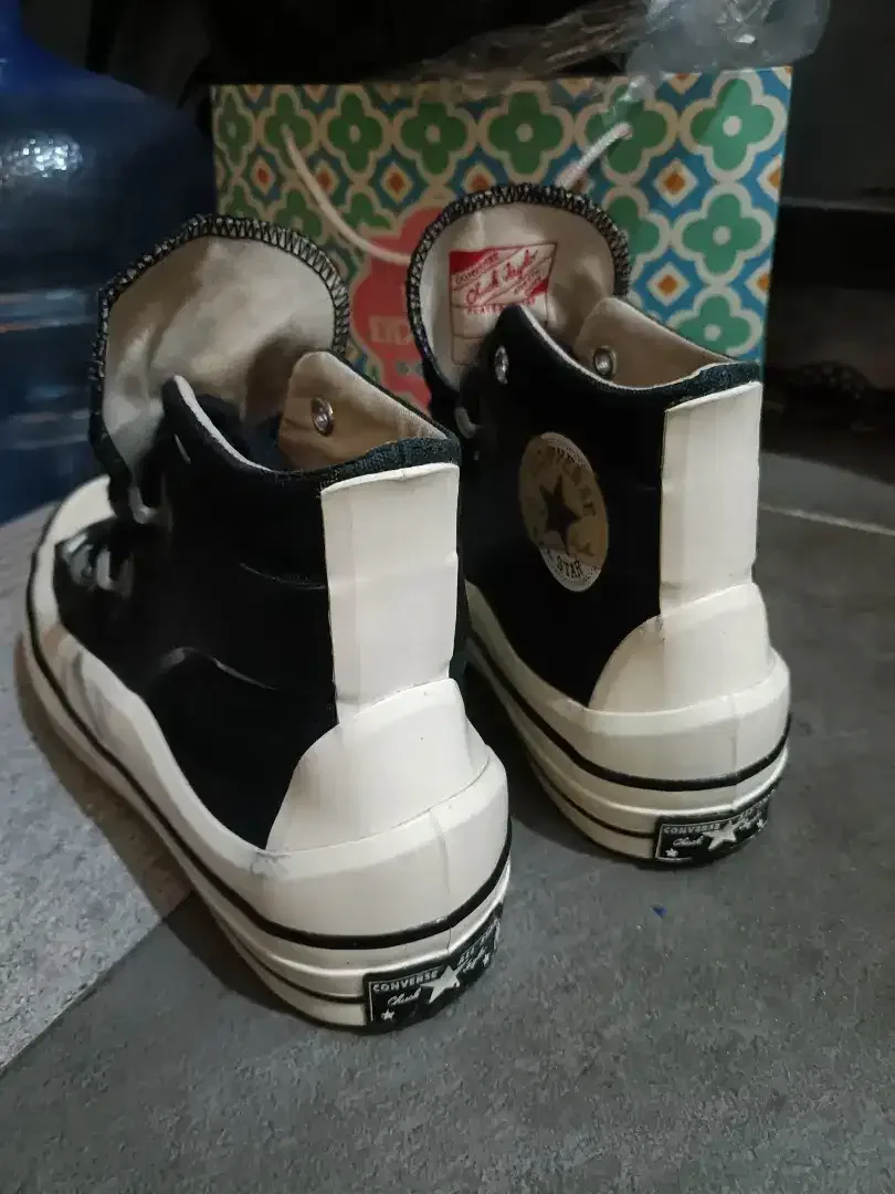 Sepatu converse utility x kim jhon 42 - Image 2 of 4