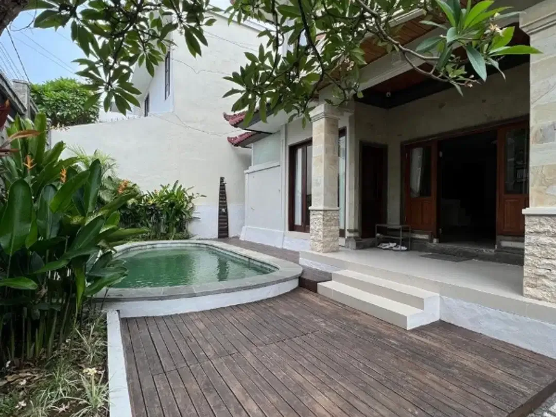 Villa Nyaman Dekat French School di Tegal Cupek Kerobokan - Image 2 of 10