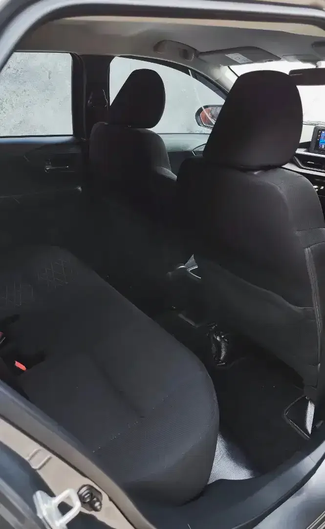 Toyota Agya 1.2 G CVT 2024 Grey - Image 9 of 10