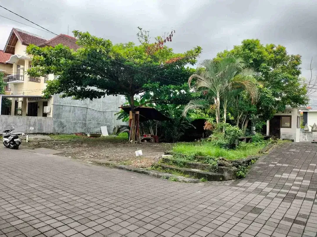 JUAL TANAH KAWASAN PERUMAHAN GARDENIA VILLAGE KEROBOKAN DEKAT SEMINYAK - Image 1 of 8