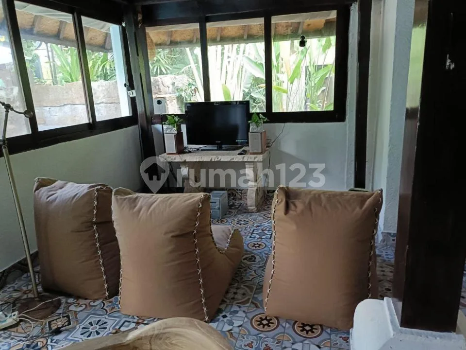 Tanah Seminyak Bonus 3Villa Siap Pakai Harga Murah - Image 2 of 4