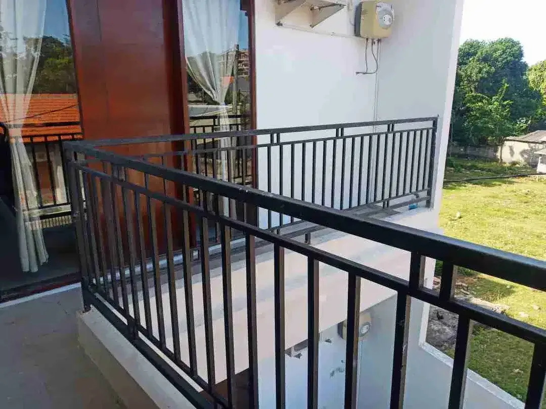 RUMAH 2 LANTAI LOKASI STRATEGIS DALAM PERUMAHAN PURIGADING JIMBARAN, BALI - Image 2 of 10