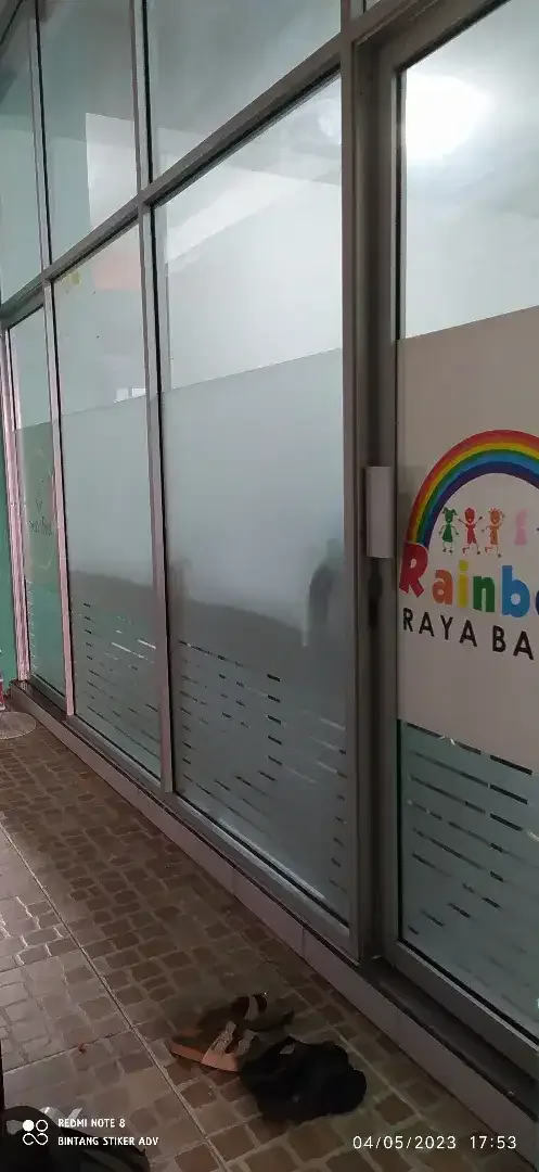 Tampilan kaca jadi bersih lgi stelah psng stiker sanblast branding dll - Image 2 of 3