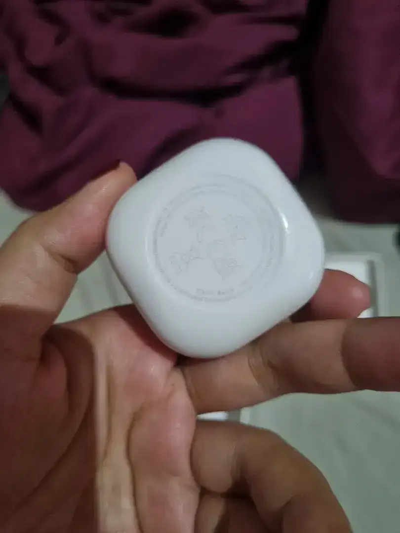 Brandnew Headset bluetooth Galaxy buds FE - Image 3 of 4