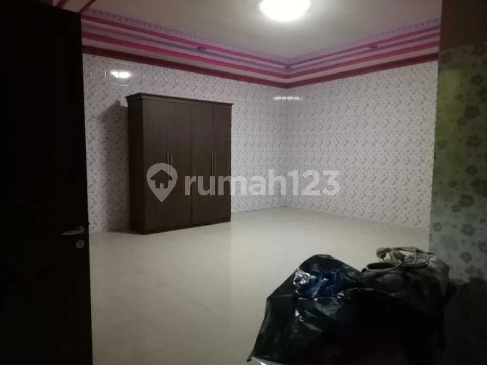 Dijual Rumah Tingkat Shm Lt 256 M2 Di Permata Gatsu Regency Cargo Denpasar Bisa Kpr - Image 2 of 4