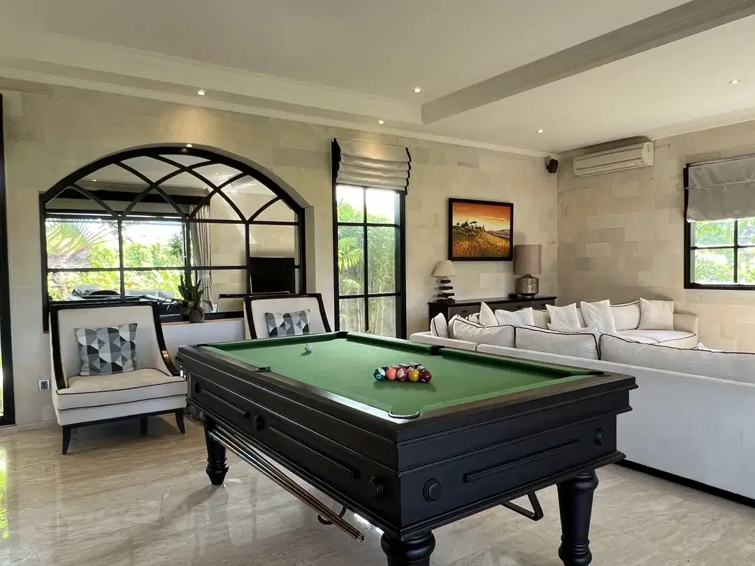 Luxurious Residences, Including Office For Sale In Canggu - Image 8 of 10