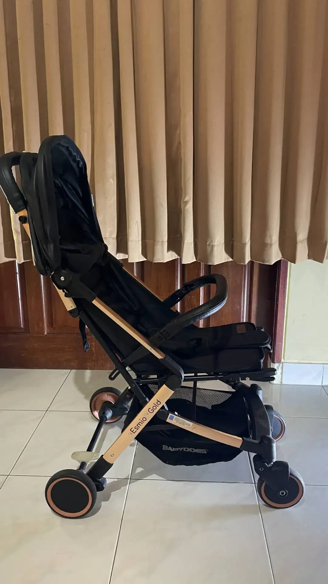 Stroller BabyDoes Esmio Gold Like New - Image 4 of 5