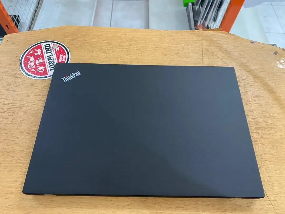 Lenovo ThinkPad T460S Core i5Gen6 Ram 8GB SSD 256GB Slim Mulus Garansi - Image 7 of 10