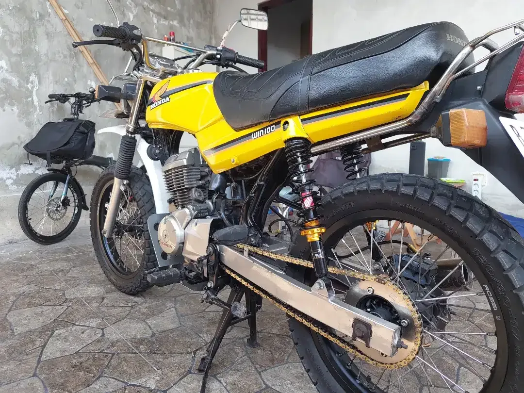 Dijual Motor Verza Custom Win 100 - Image 3 of 4