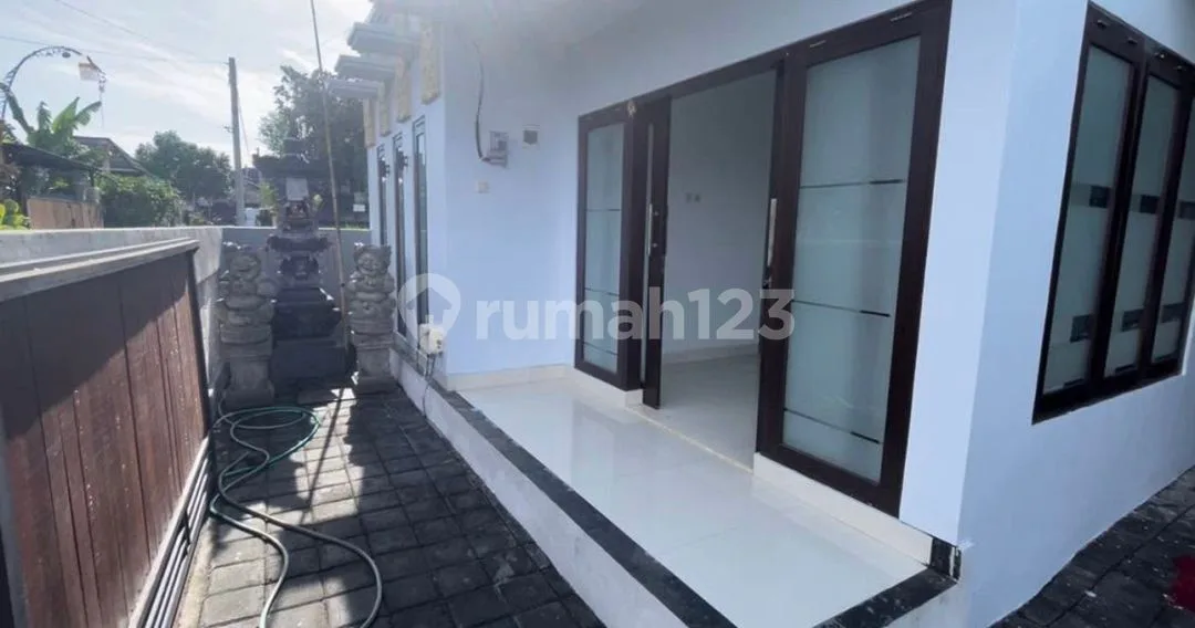 Rumah Villa Disewakan di Renon - Image 2 of 4
