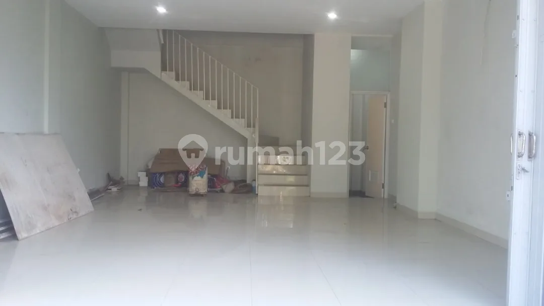 Ruko Bagus Murah Di Jalan Utama Dekat Mall Kuta Badung - Image 3 of 4