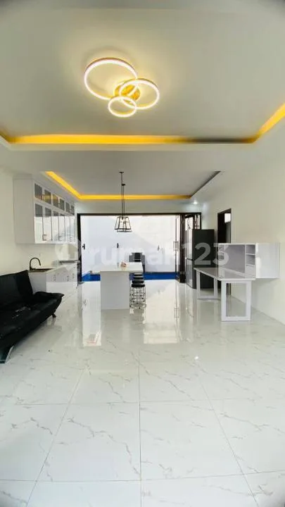 Rumah Model Villa Furnished Pool 2 Lantai Puri Gading, Jimbaran - Image 2 of 4