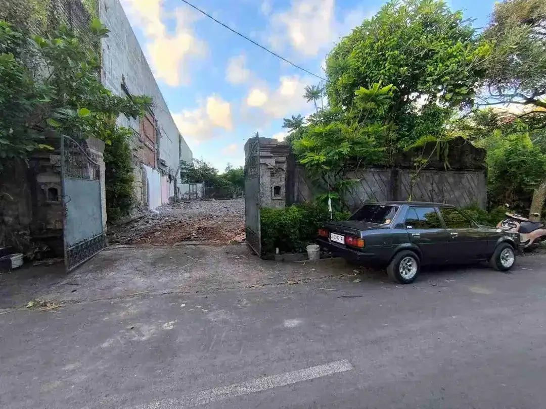 TANAH PREMIUM COCOK UNTUK RUMAH MAUPUN GUDANG DEKAT KEMANA MANA JALAN KUSUMA BANGSA GATSU BARAT DEPASAR - Image 9 of 10