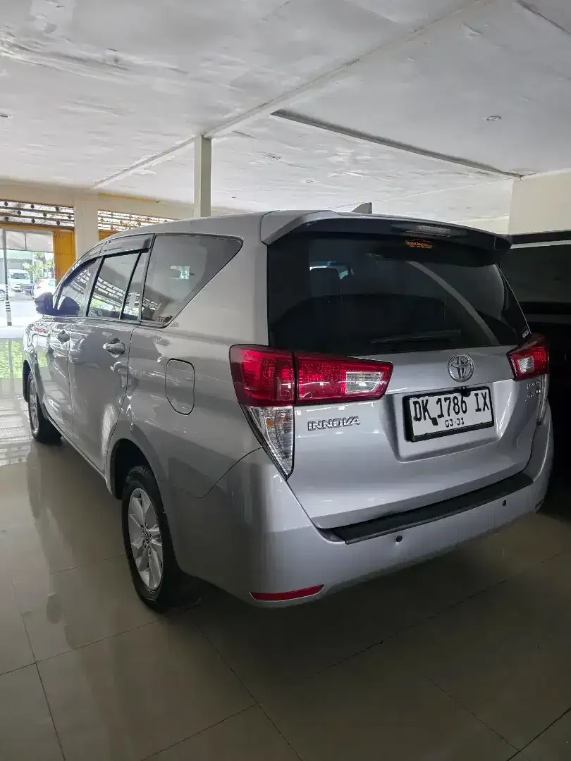 Innova Reborn Diesel 2019 Automatic - Image 3 of 6