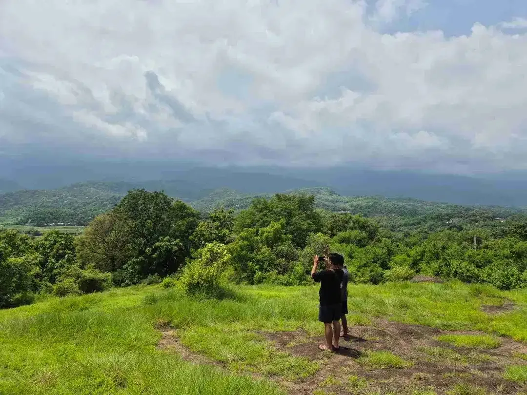 9350 M2 FREEHOLD LAND FOR SALE IN PANGKUNG PARUK SERIRIT BULELENG NORTH BALI - Image 2 of 10