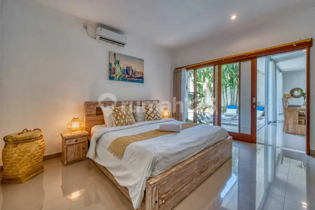 3 Bedrooms Villa Located Between Canggu Near Finns Beach Club - Image 2 of 4