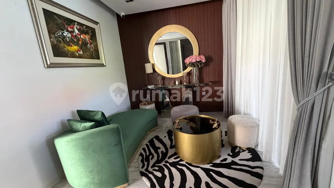 Exclusive Luxury Villa For Lease - Image 4 of 4