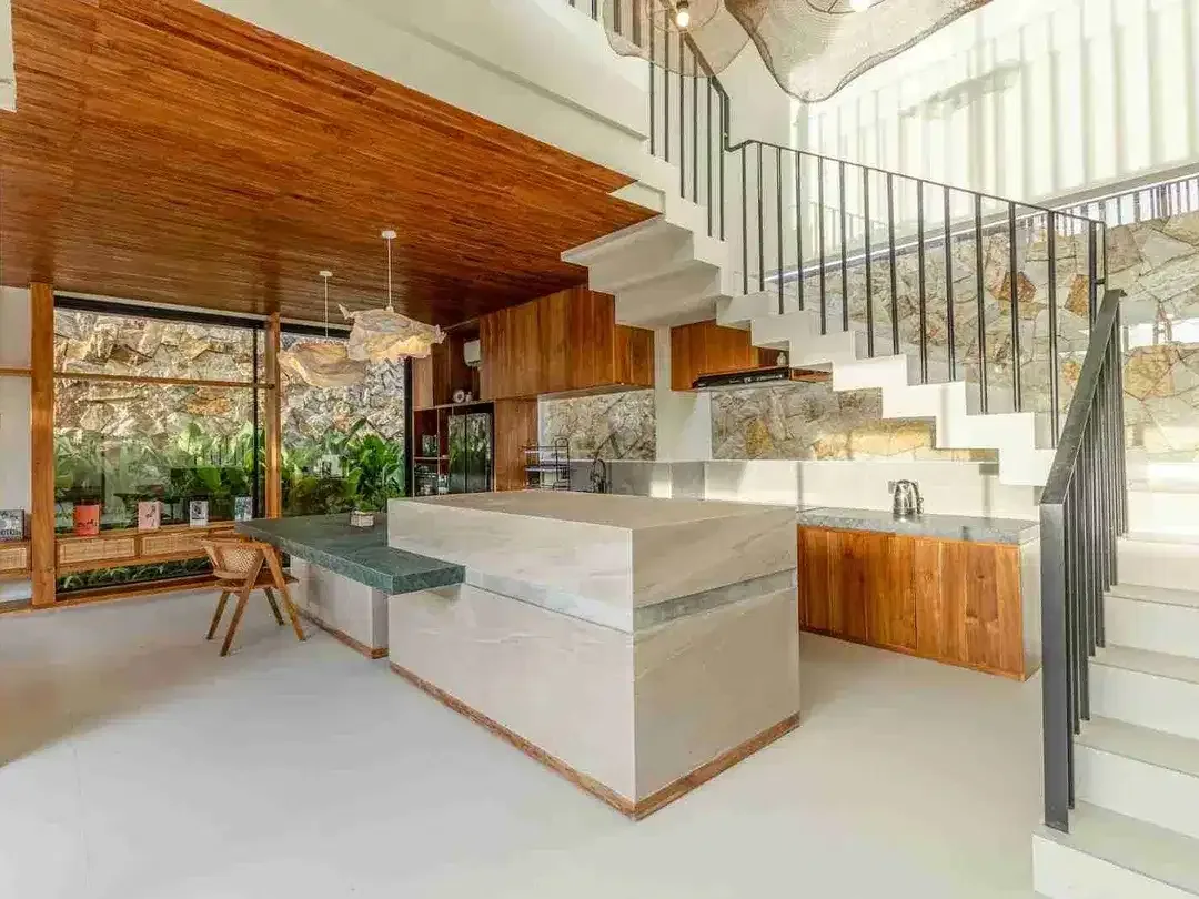 BRAND NEW VILLA LUXURY TROPICAL SEMINYAK BALI - Image 3 of 10