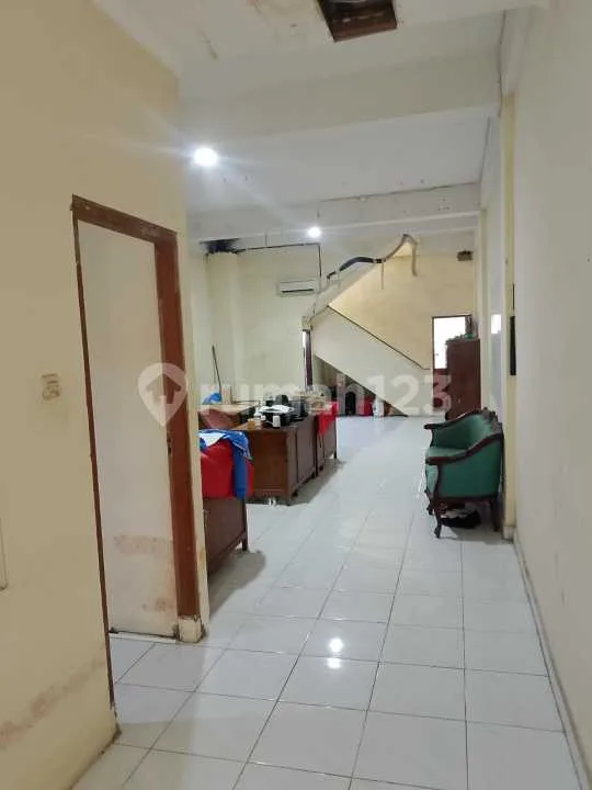 Ruko Jual Lokasi Nusa Dua - Image 1 of 3