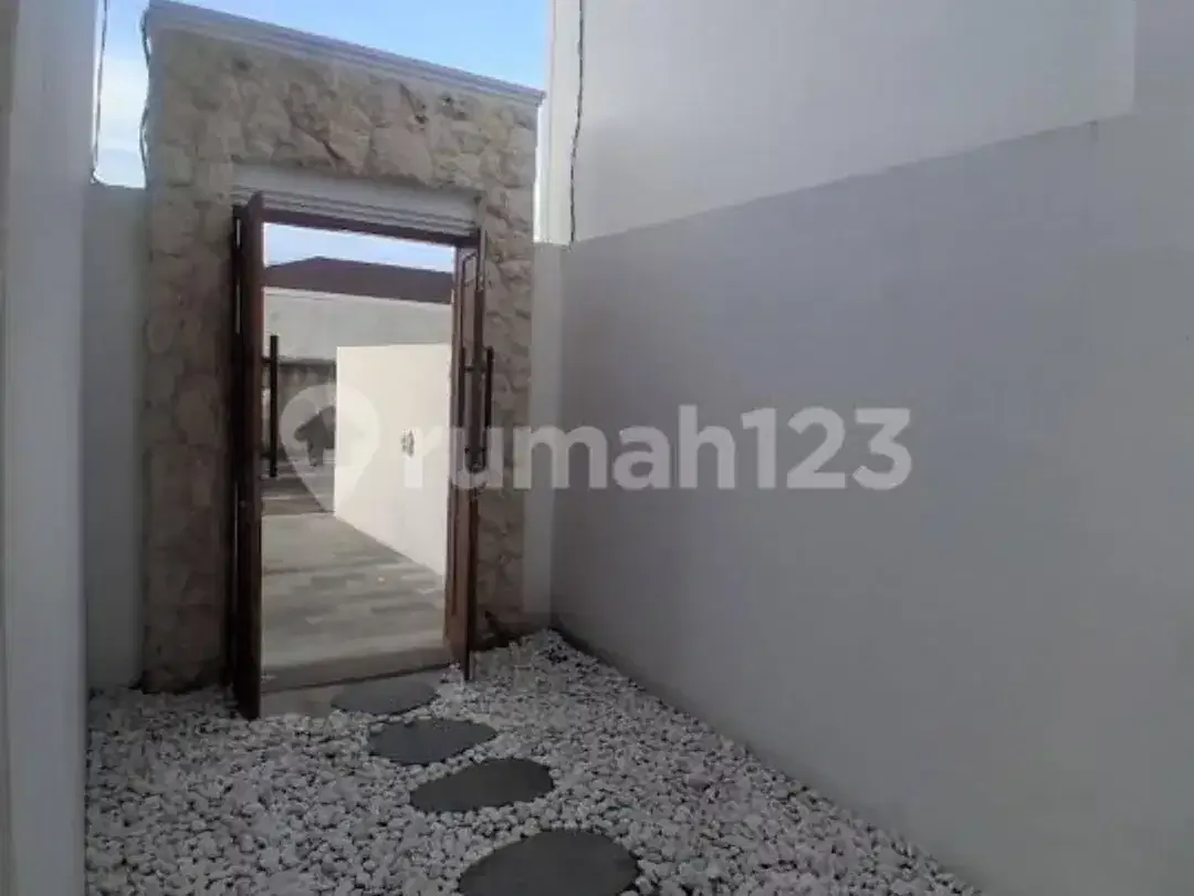 For Sale Brand New Villa Modern Minimalis - Image 9 of 9