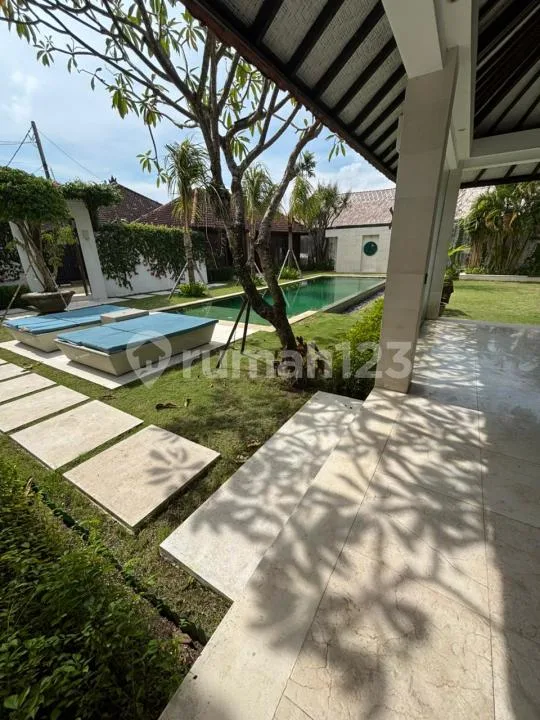 Disewakan Villa 4Br di Sanur - Image 4 of 4